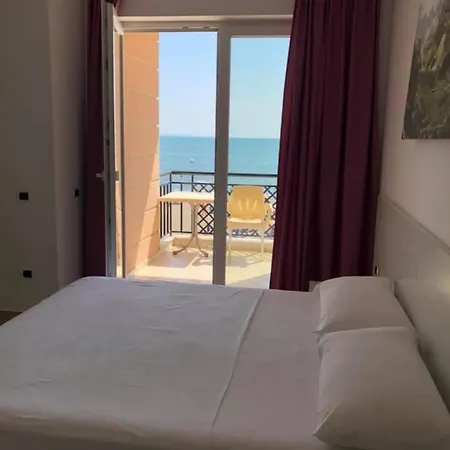 Brilant 3* Shëngjin