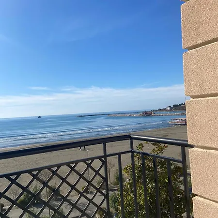 فندق Brilant Shëngjin