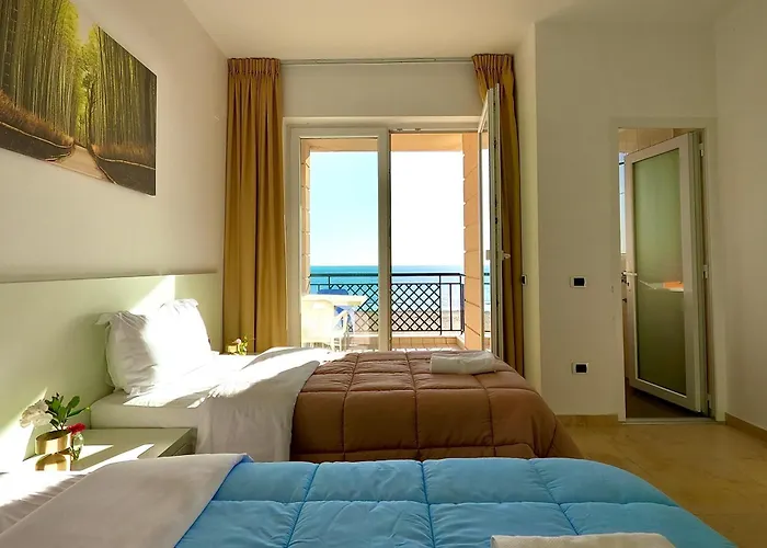 Hotel Brilant Shëngjin